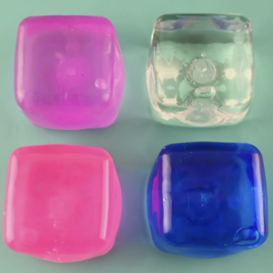 SQUEEZE SUGAR CUBE