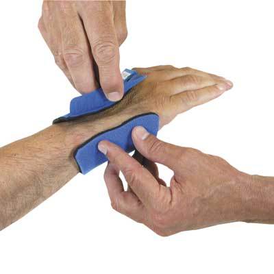 GUANTO PEDIATRICO IN NEOPRENE blu - immagine 5
